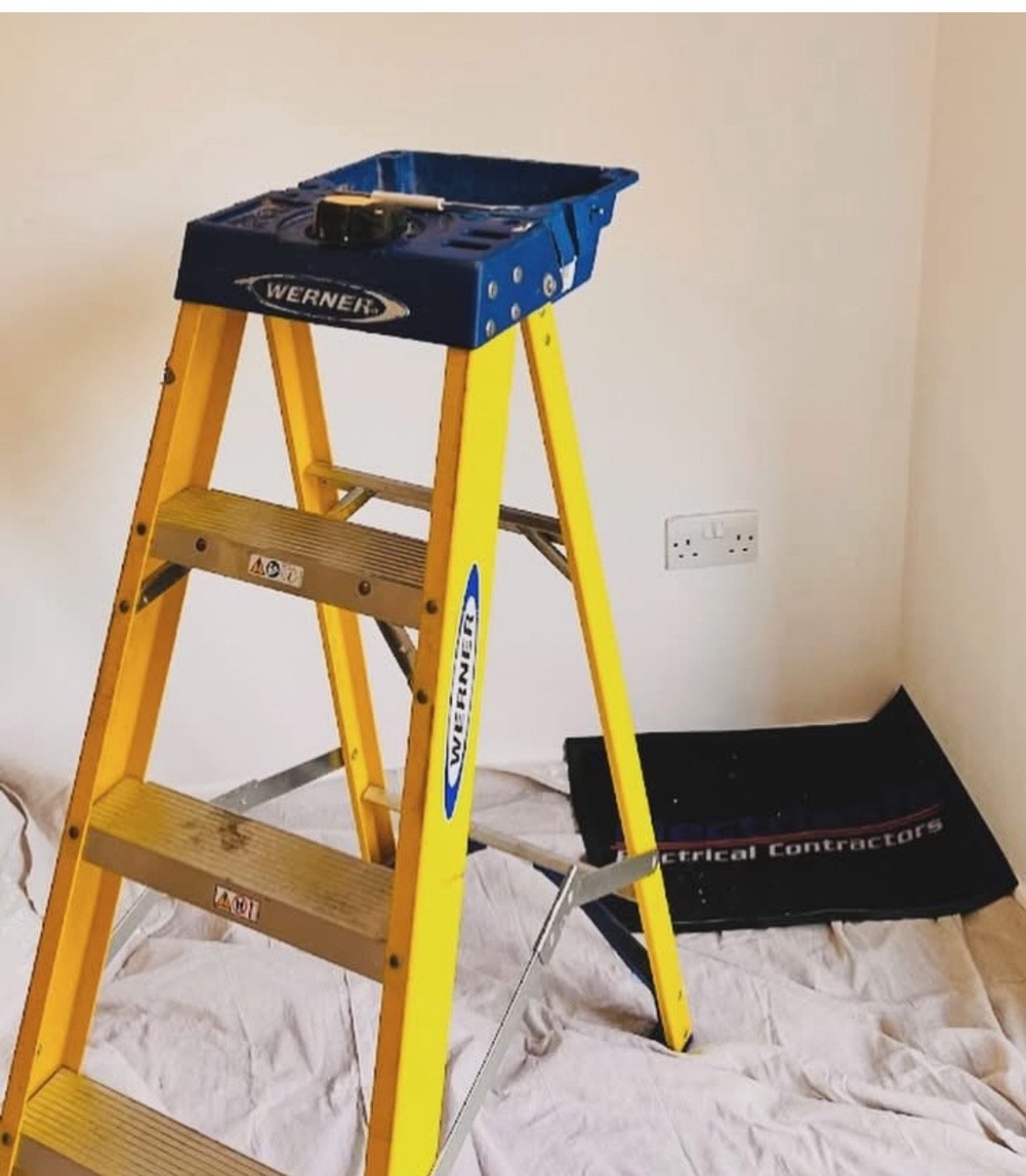 Electrisafe preparing the working area