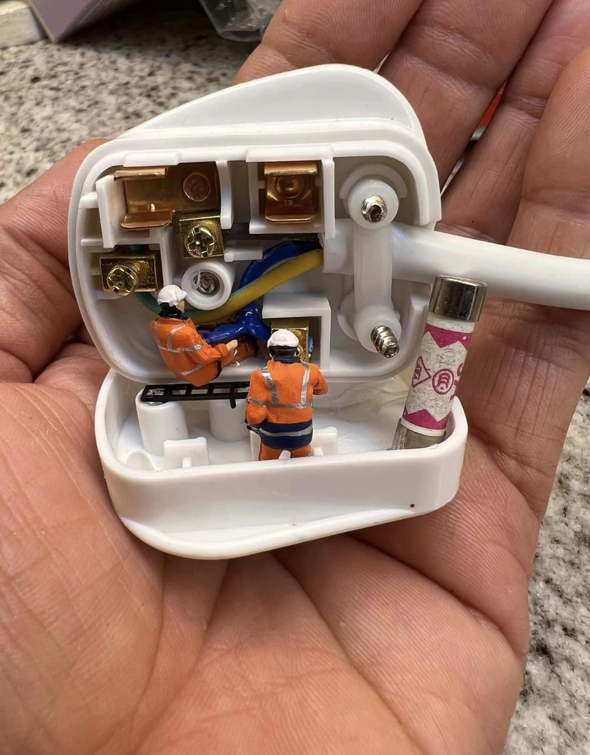bournemouth electrician